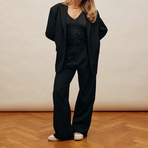 Djerf Avenue Favorite Pants in Black size M - Picture 3 of 5